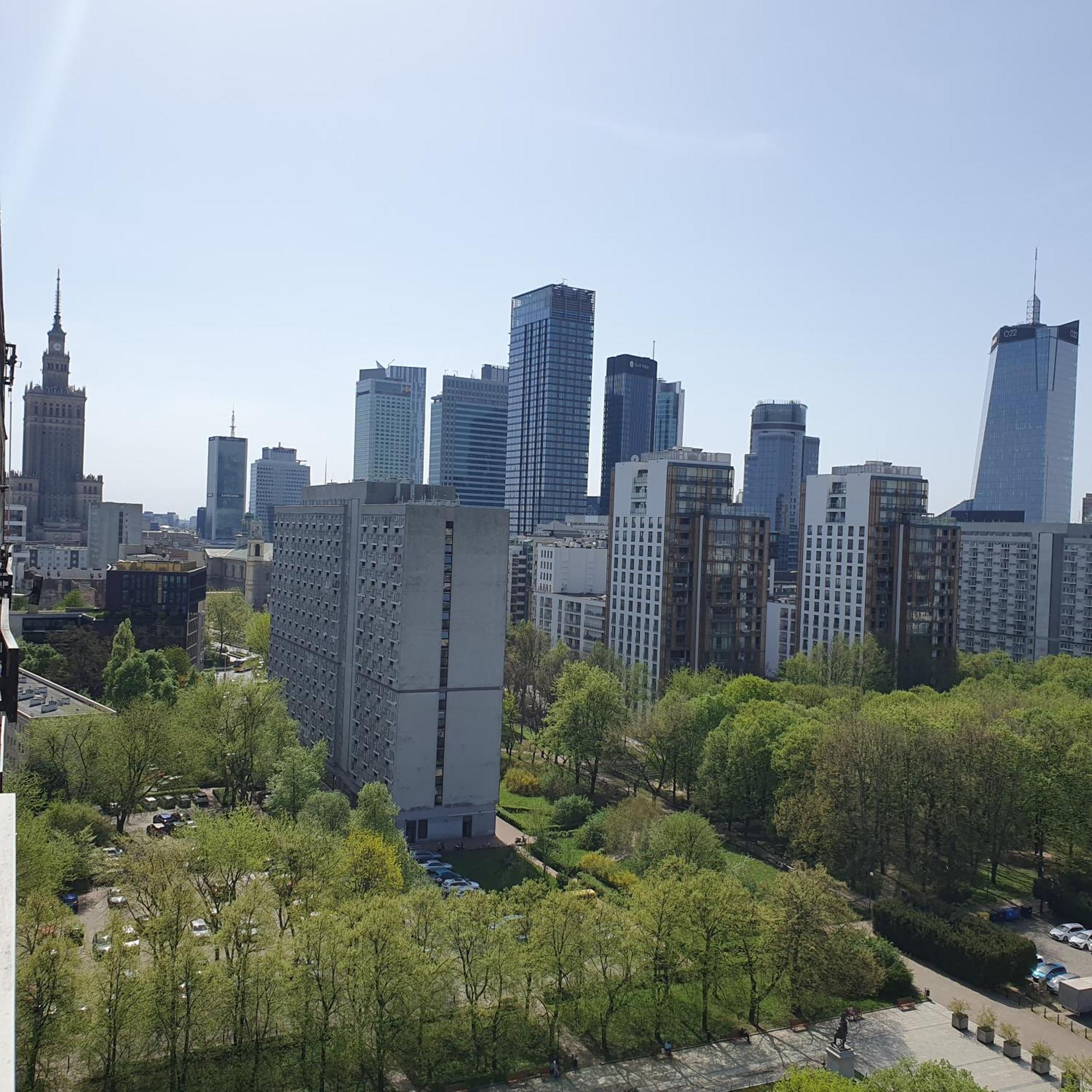 Park Saski Przechodnia Варшава Екстериор снимка